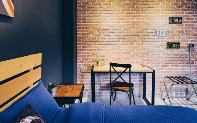 Mutter Apartment