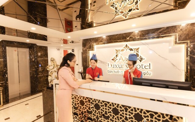 Hồng Vận Hotel