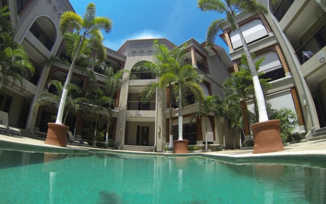 Macaws Ocean Club