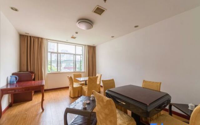 Yancheng Hotel