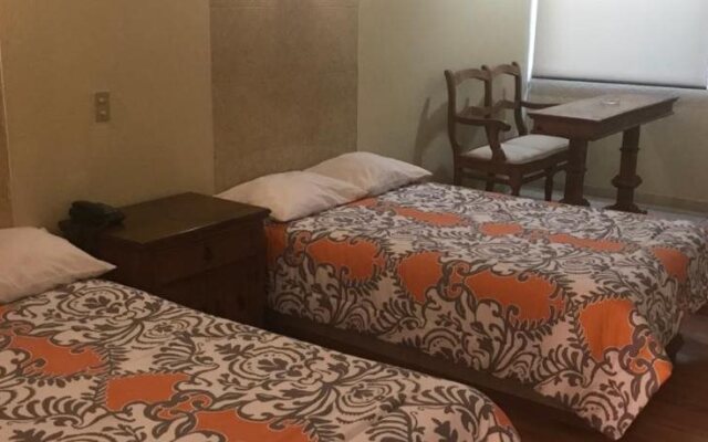 Hotel Suites Moctezuma