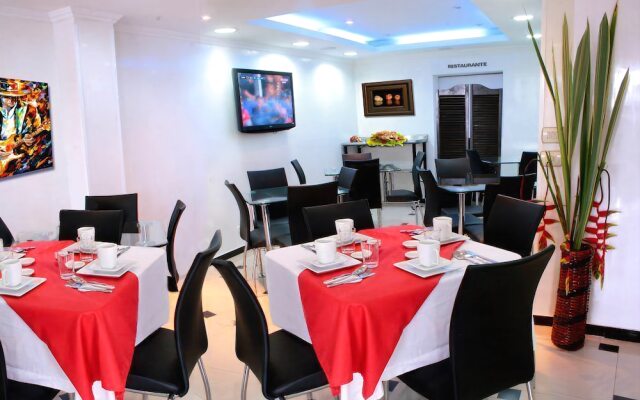 Hotel Galeria Real