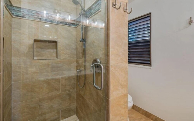 Wailea Elua, #1509 2 Bedroom Condo by RedAwning, Kihei