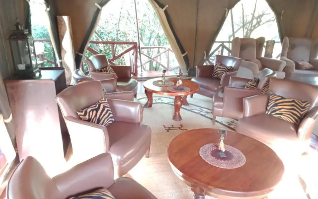 Mara Ngenche Safari Camp