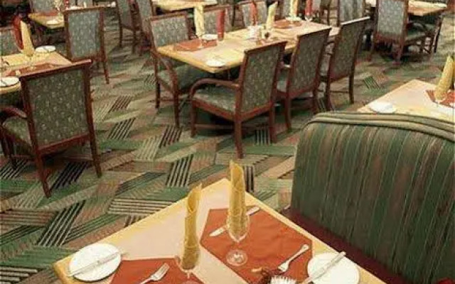 Riverside Resort & Conference Centre