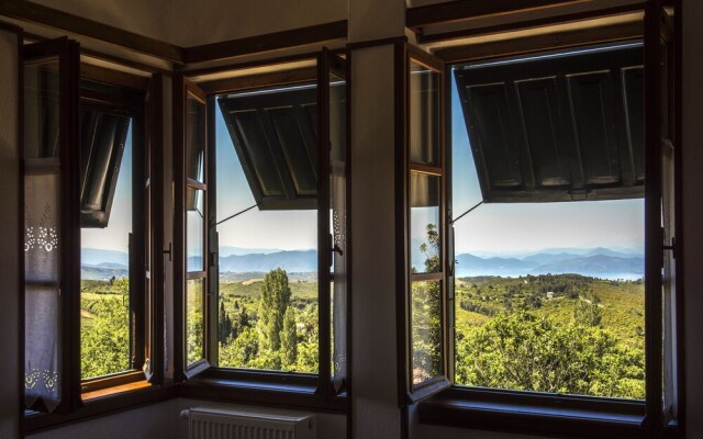 Arxontiko Mytilineou Skretaion