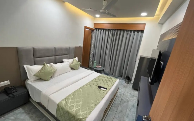 Hotel Melbourne Gandhinagar
