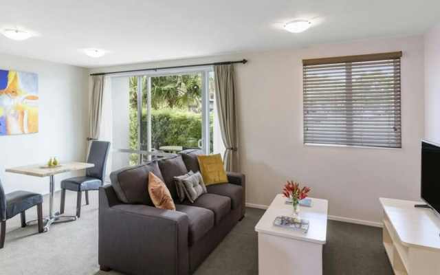 Castle Newhaven Apartments – Guest Rooms – East Tamaki