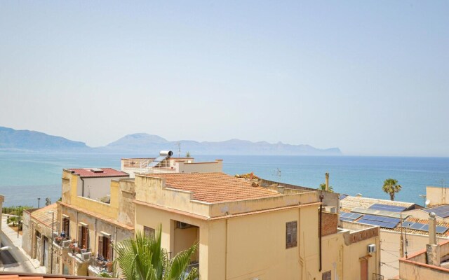 Stunning Apartment in Balestrate With 1 Bedrooms and Wifi