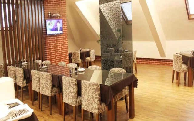 YiWU Best Hotel