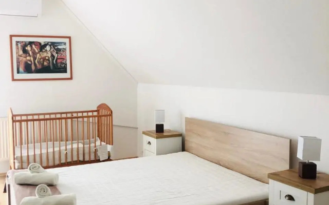 Virág Apartman