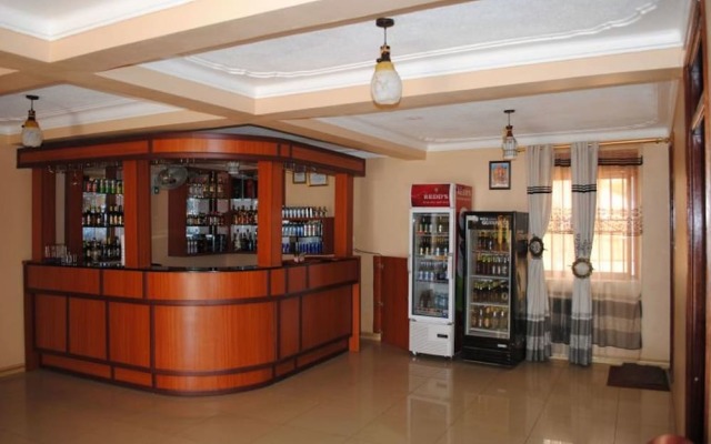 Prime Rose Hotel