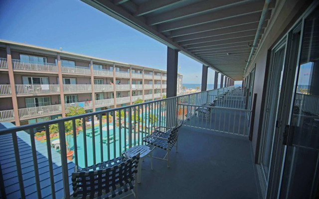 Flagship Oceanfront Hotel