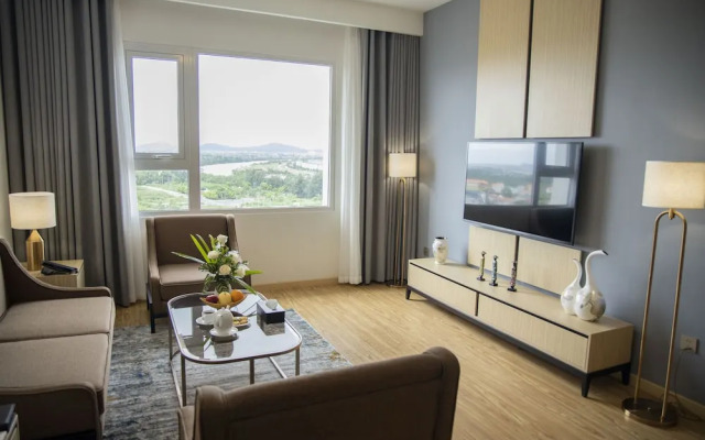 Pearl River Hotel