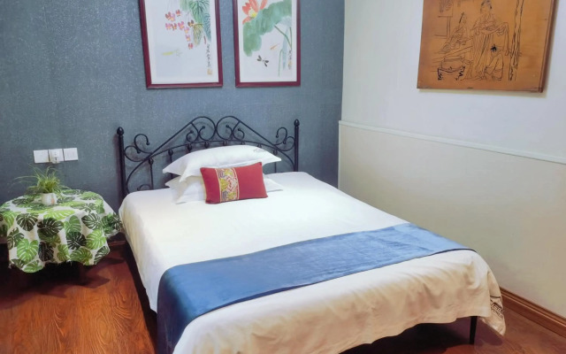 Chengdu Wenjun courtyard Hotel