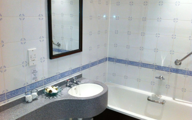 Bryn Howel Hotel