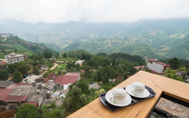 Sapa Mountain Hotel