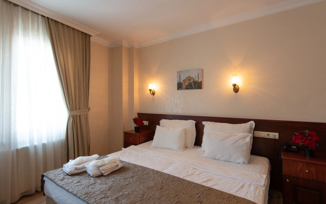 Отель Sultanahmet Cesme