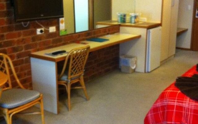 Tooleybuc Club Motor Inn