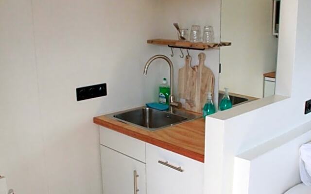 Houseboat Studio Sooki