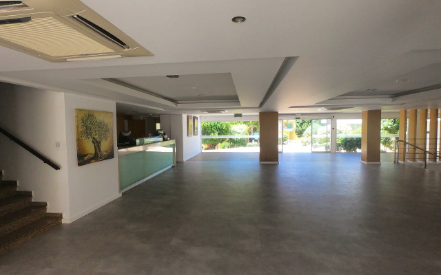 Malama Beach Holiday Village