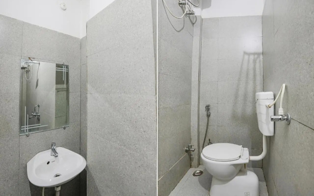 Fabhotel Usha Continental