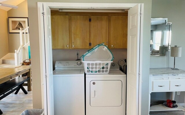 Carmels By The Sea 4 Bedroom Home by Redawning