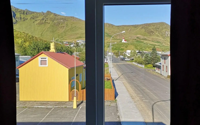 Puffin Hotel Vik