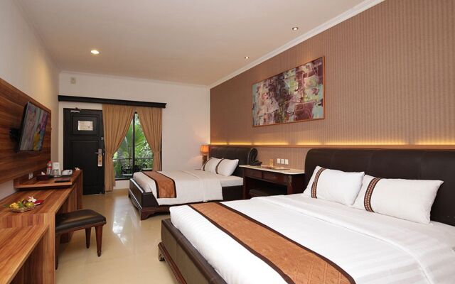 The GRAND PALACE Hotel - YOGYAKARTA