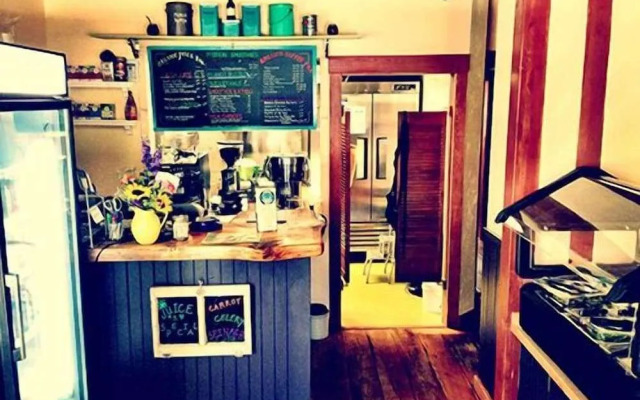 Whitefish Hostel