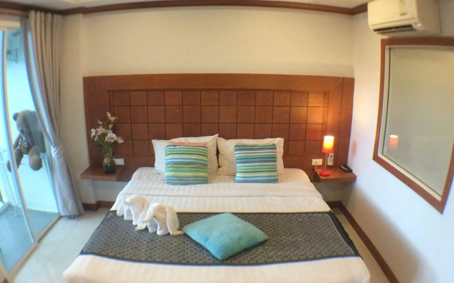 Thira Residence Patong