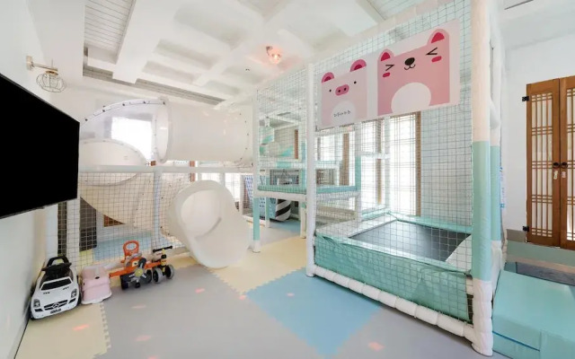 Gyeongju riu Kids Poolvilla