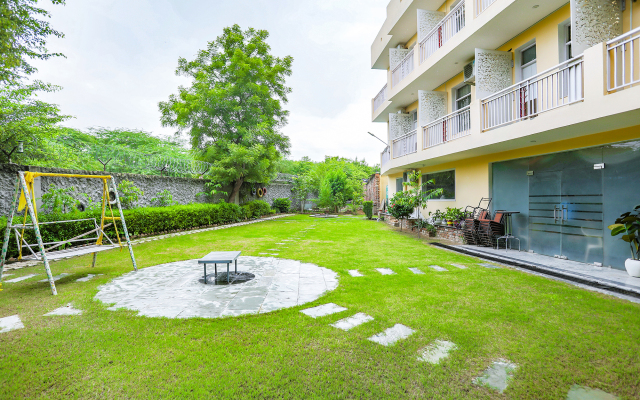 Fabhotel Aravali Suites