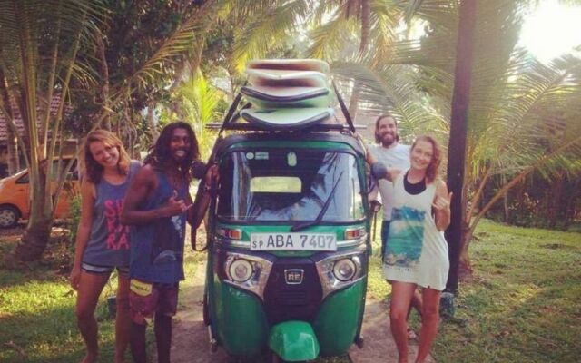 Surf & Yoga Mirissa