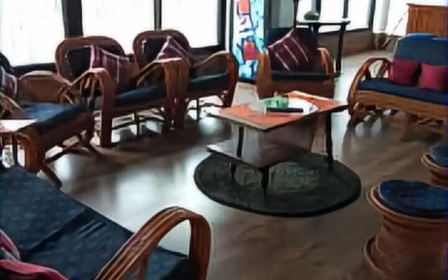 172 Lbs - A Boutique Guest House