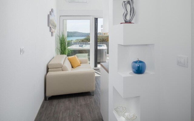 Nice Home in Medulin With Wifi and 5 Bedrooms
