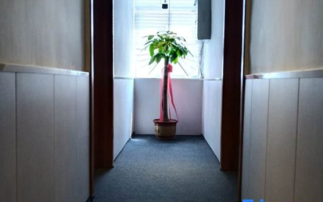 Qinyangman time Express Hotel