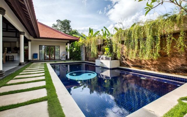 Villa Lotus