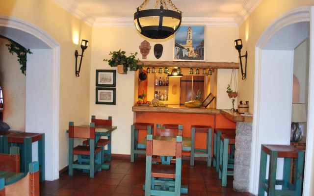 Vieja Cuba Hotel