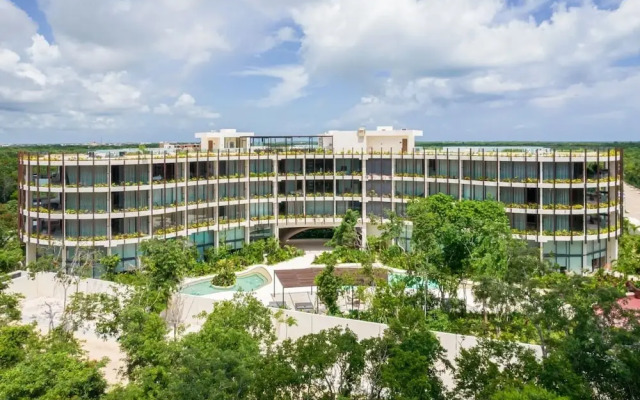 Warm Loft With Incredible Garden View 014 By Sandy Powerful