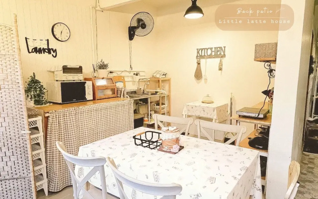 Little Latte House