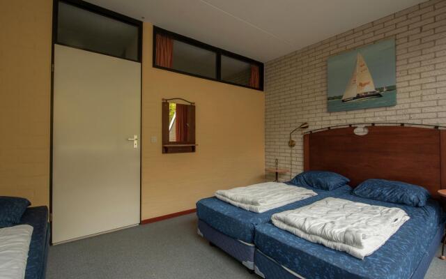 Vibrant Apartment with Dishwasher near Grevelingen Lake