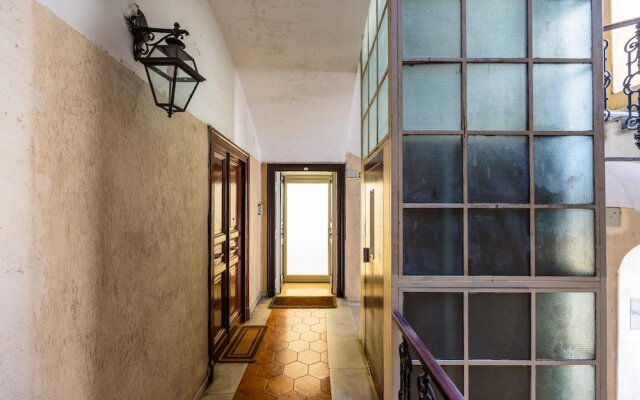 Parkside Flat Close Mergellina and Chiaia