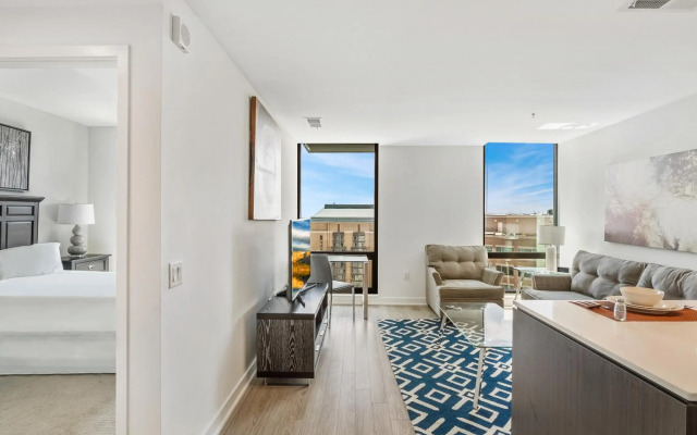 Global Luxury Suites at Reston Town Center