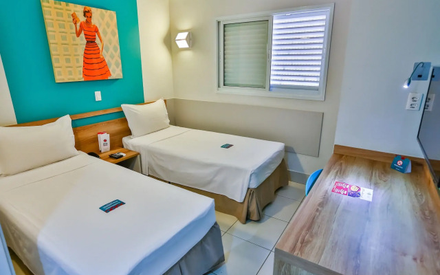 Mega Moda Hotel
