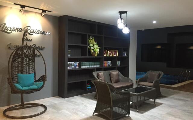 Luxsna Residence