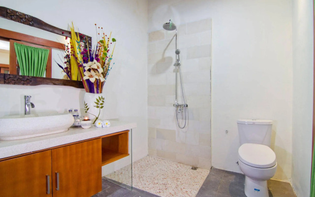 Maha Residence Guest House