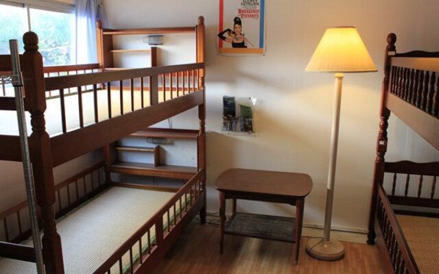 Saboten Smile Guest House