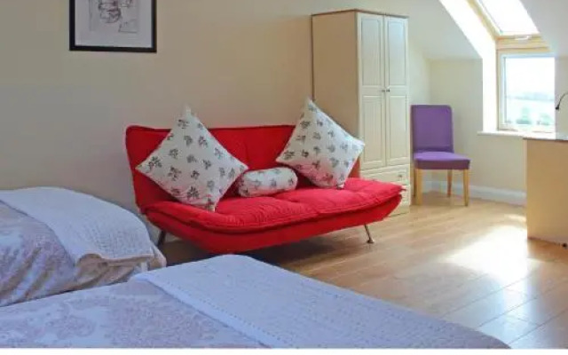 Hillcrest @ Drumlin Lane