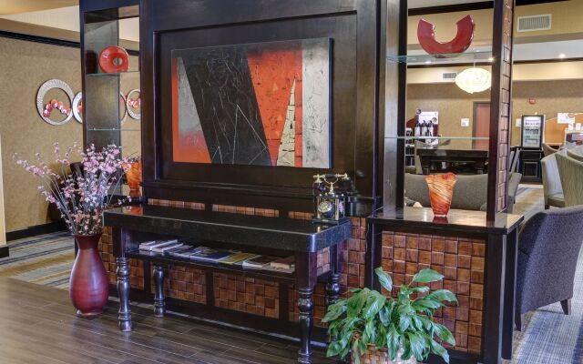 Holiday Inn Express Hotel & Suites Texarkana East by IHG